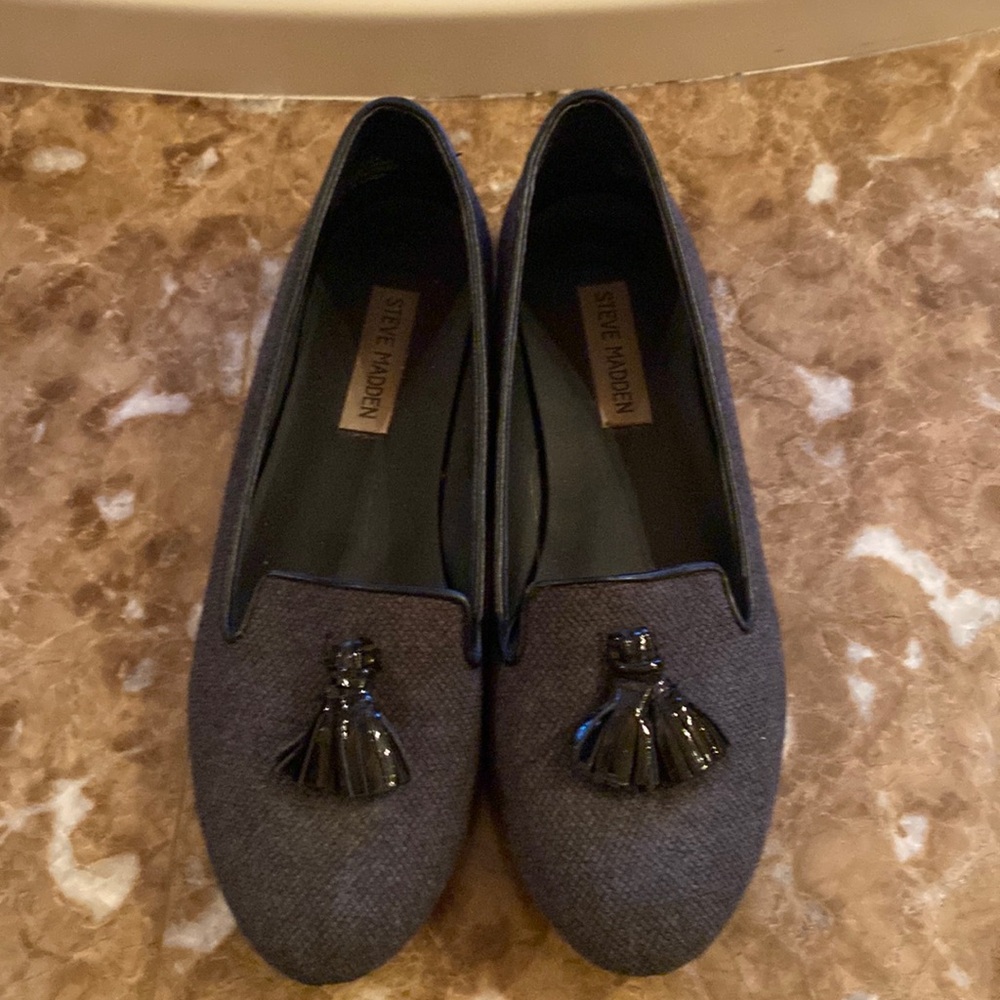 Beautiful moccasins used few times! like new